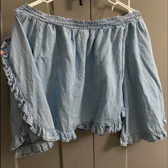 Cropped off the shoulder blouse - Picture 1 of 1